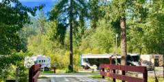 Glacier Nalu Campground Resort