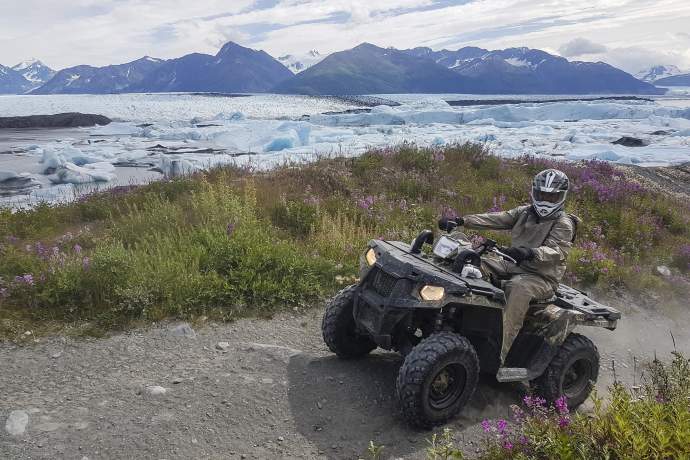 49th-state-motor-tours-knik-glacier-20170803 142649 klb