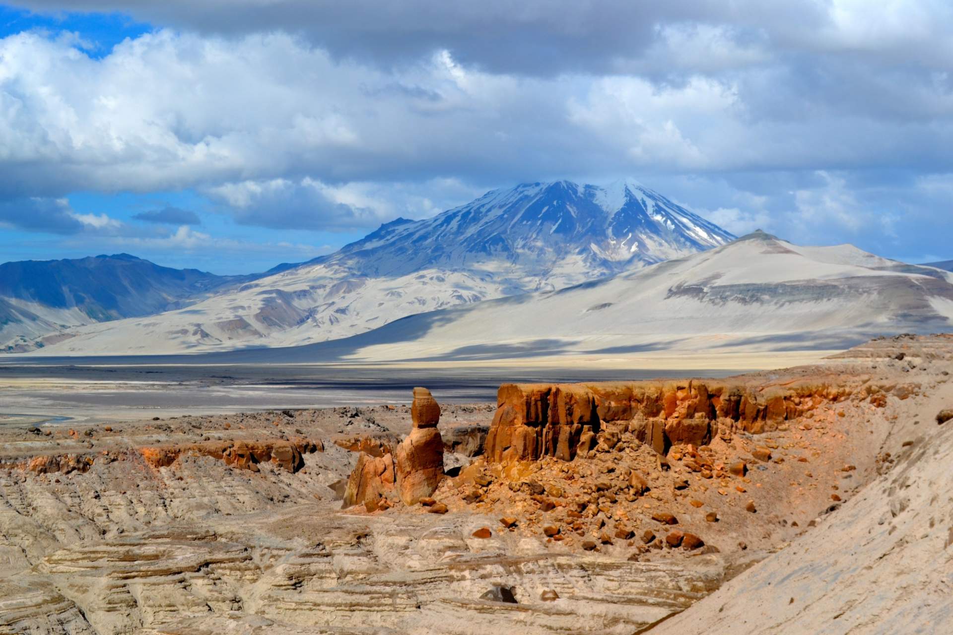 Unique rock formations between East and West Mageik Lakes