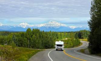 Great alaskan holidays motorhome rentals RV Driving at Denali