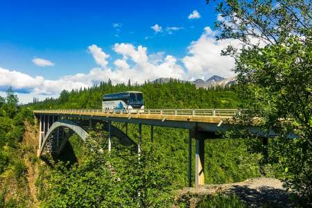 Alaska Park Connection Motorcoach