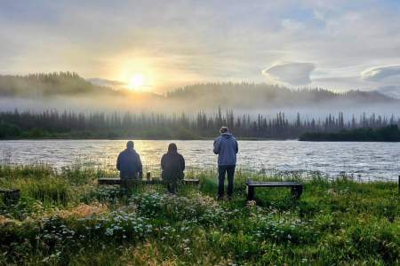 Copper center robert lessmand 6aaf32e95e3c5 morninghasbroken2026 Photo Contestalaska org alaska org 2026 photo contest